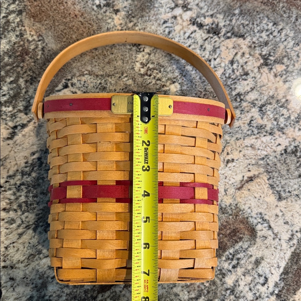 Longaberger Christmas Collection 1998 Edition Glad Tidings Basket. - Picture 6 of 6